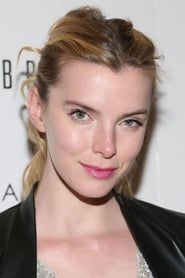Betty Gilpin